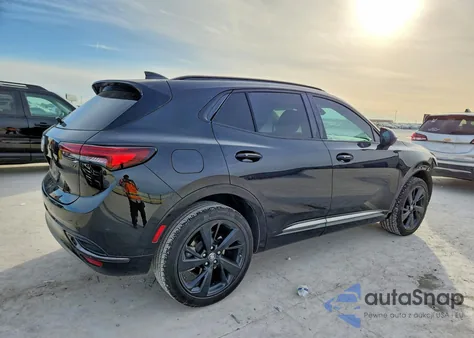 2022 Buick Envision Essence z USA, uszkodzony, nr VIN LRBFZNR40ND021206